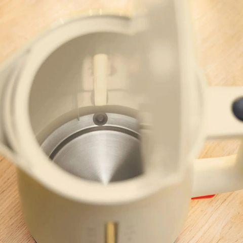 Bosch MyMoment electric kettle 1.7 L 2400 W Cream