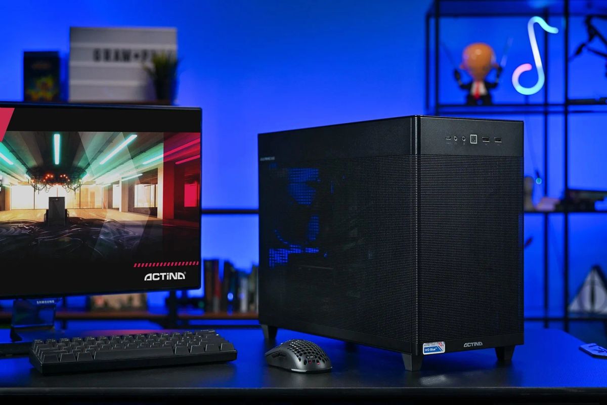 Actina 5901443431831 PC AMD Ryzen™ 7 9700X 32 GB DDR5-SDRAM 1 TB SSD AMD Radeon RX 9070 XT Windows 11 Home Mini Tower Black