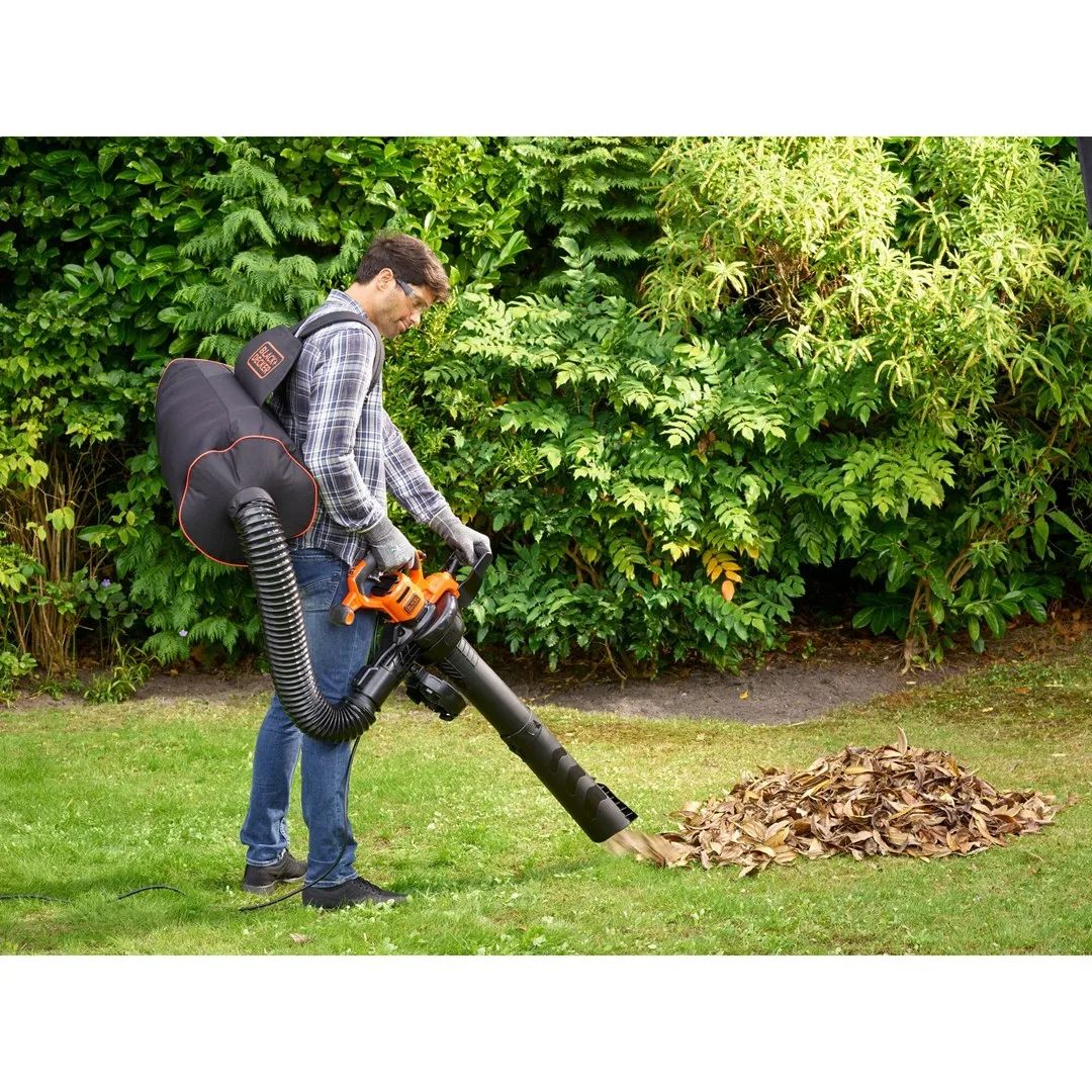 Black & Decker BEBLV300-QS leaf blower
