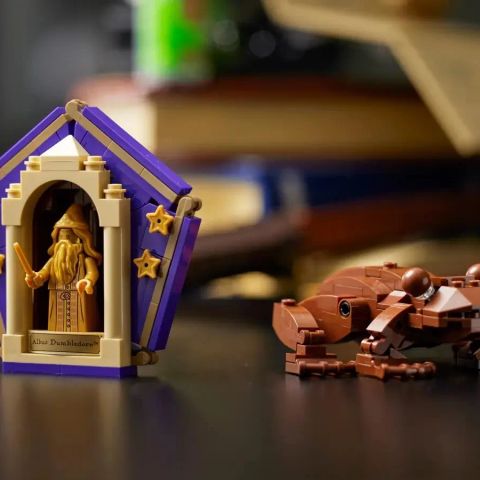 LEGO HARRY POTTER 76391 HOGWARTS ICONS - COLLECTORS' EDITION
