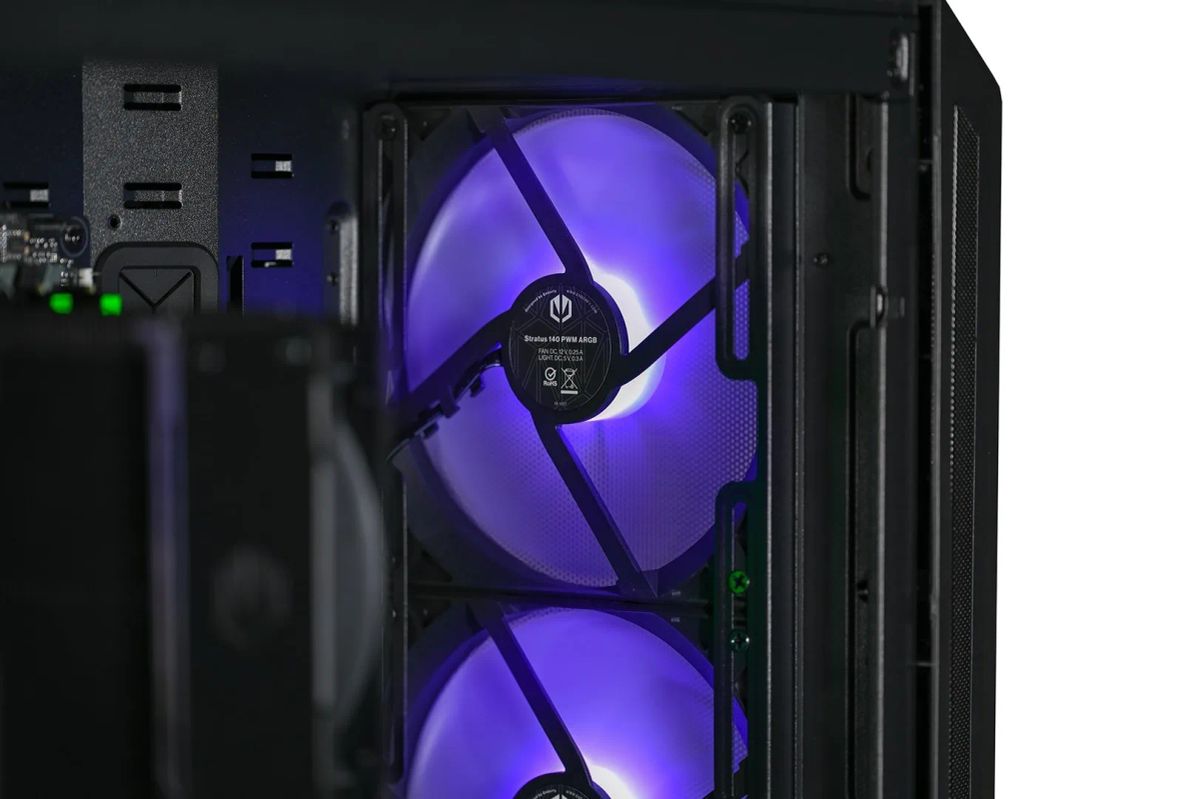 Actina 5901443422419 PC AMD Ryzen™ 7 8700F 32 GB DDR5-SDRAM 2 TB SSD AMD Radeon RX 9070 Midi Tower Black